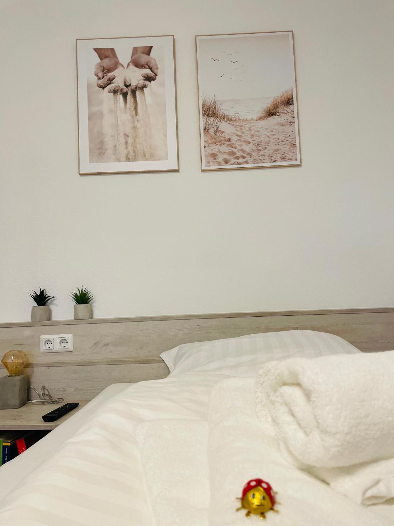 Fewo 20 - Appartement Im Rottalblick - Youngmodern Wohnen, Tiere Willkommen, Bademantelgang Zur Therme, Tv Und Balkon Bad Griesbach im Rottal Exterior foto